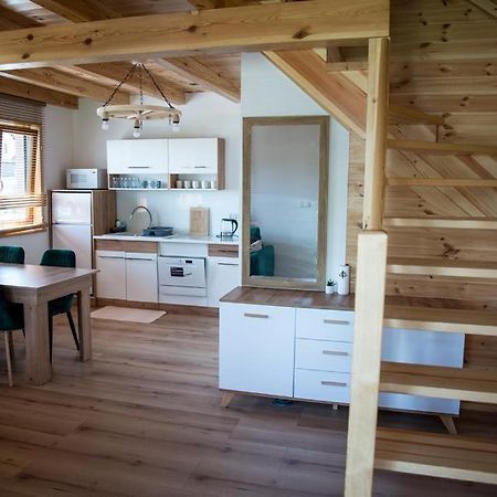 Kalinowy Sad Domki Z Jacuzzi I Sauna Mikołajki Exteriör bild