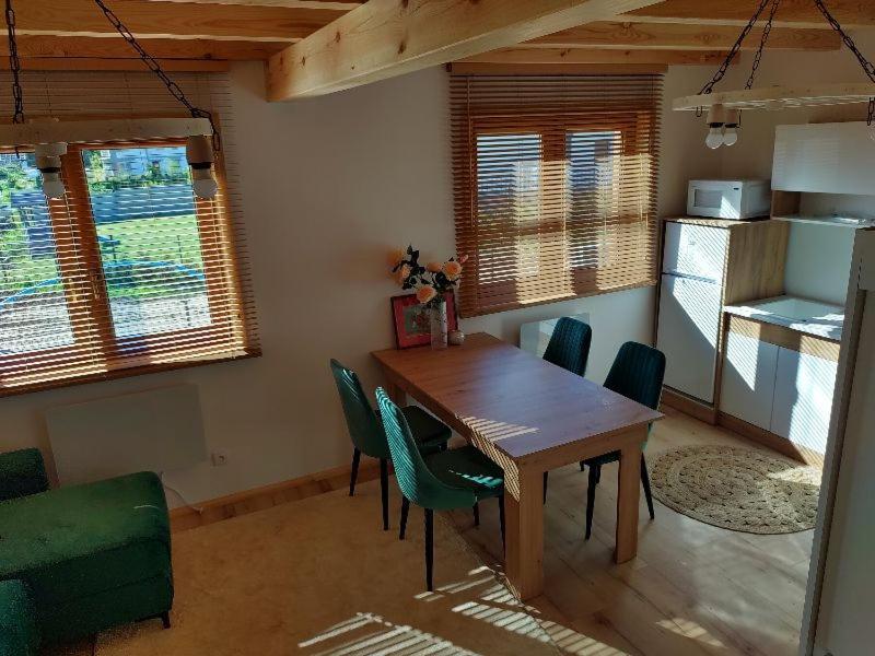 Kalinowy Sad Domki Z Jacuzzi I Sauna Mikołajki Exteriör bild